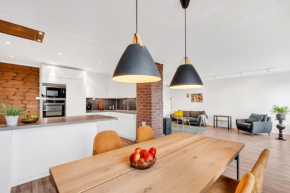 Spacious house in central location